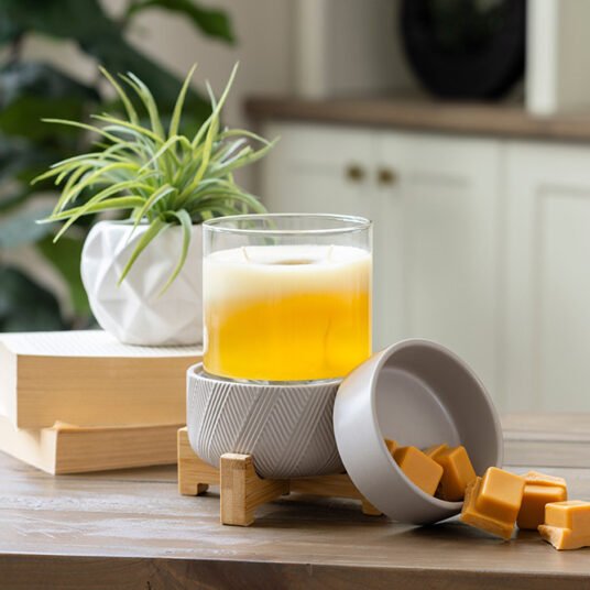 Wooden Pedestal 2 - In - 1 Classic Warmer *PRE - ORDER* - Wicks Or Wax (WOW)Wooden Pedestal 2 - In - 1 Classic Warmer *PRE - ORDER*