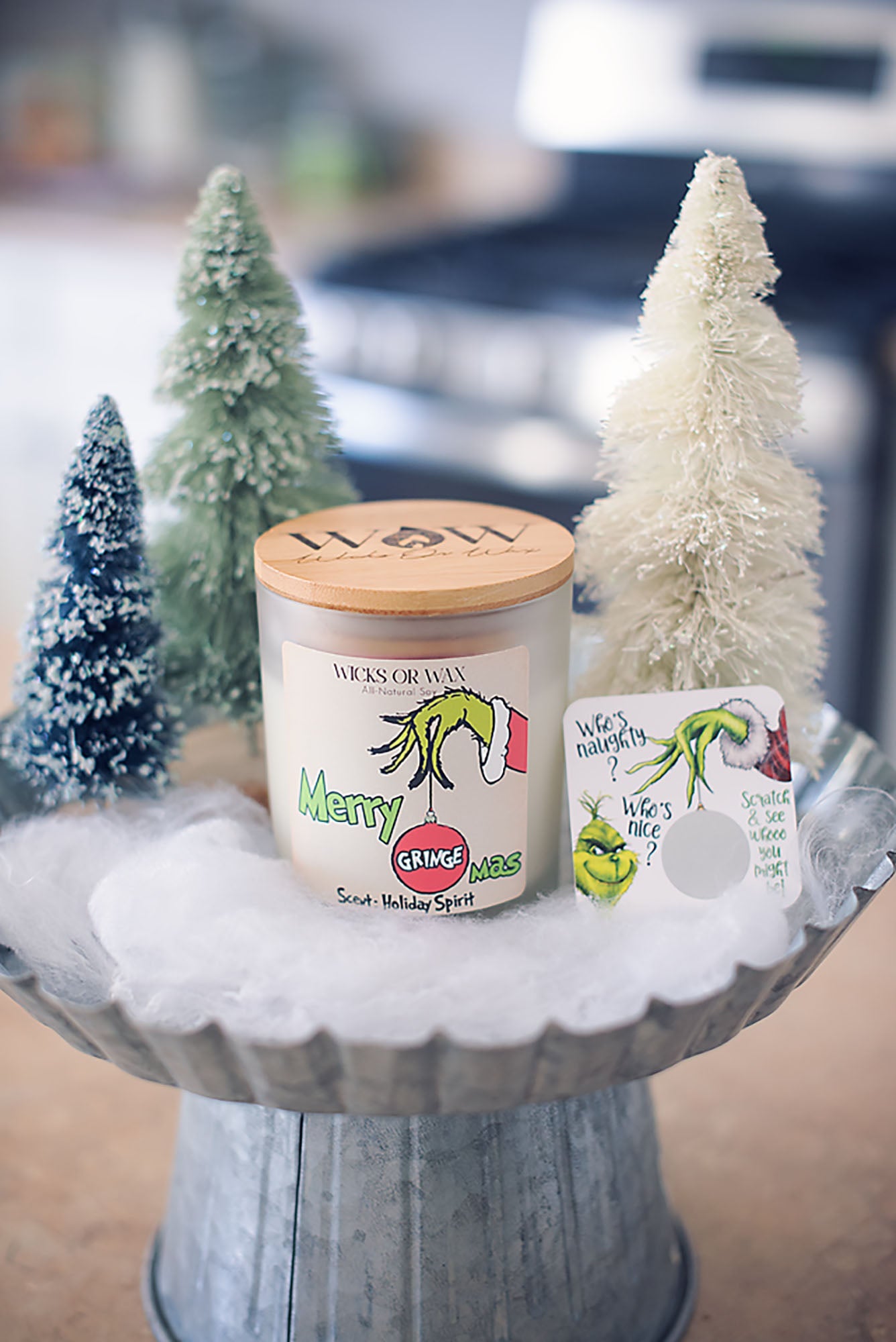 Grinch Candle - Wicks Or Wax (WOW)Grinch Candle